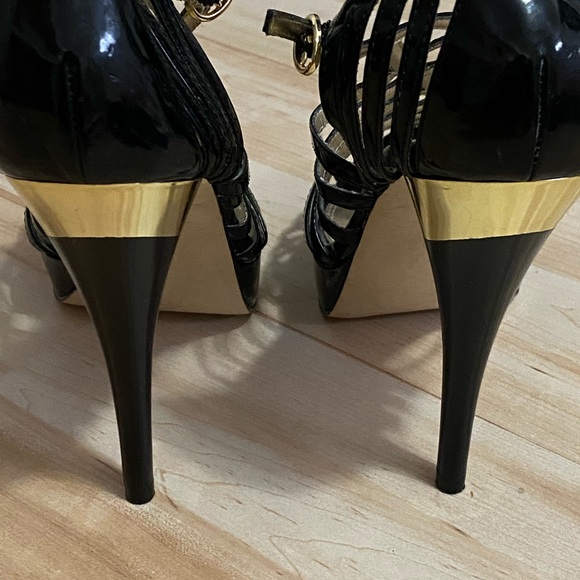 Bebe heels black and gold - Picture 2 of 5